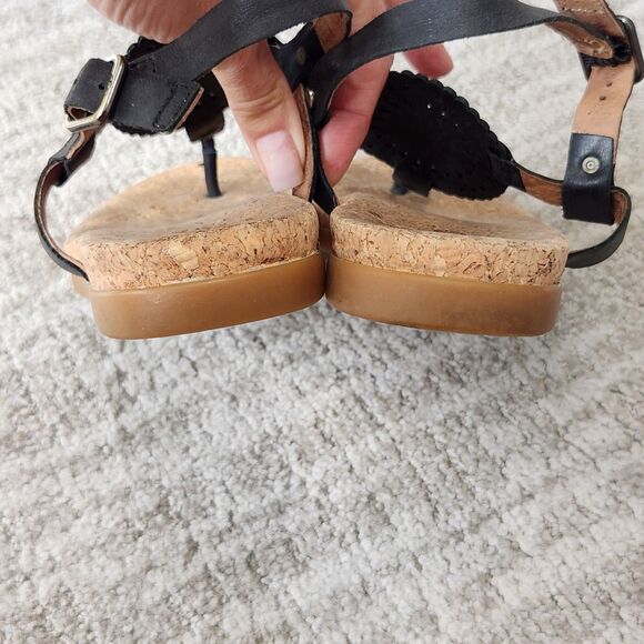 UGG women's Ayden II t-strap thong leather sandals black size 9 - Picture 8 of 9